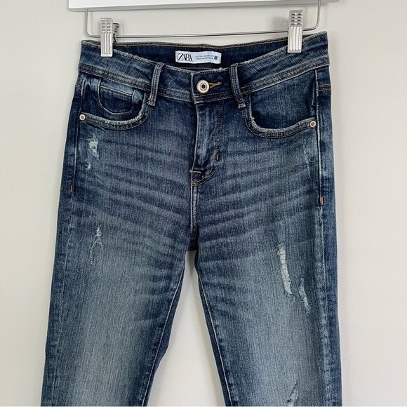 Zara Mid Rise Distressed Skinny Jeans with Asymmetrical Hem, US 2/EUR 34 NWOT - Picture 5 of 13